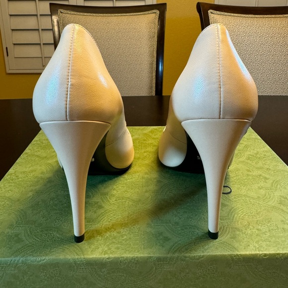 New Gucci GG High Heel Leather Beige Pumps Shoes 38 / US 8 - Picture 9 of 16